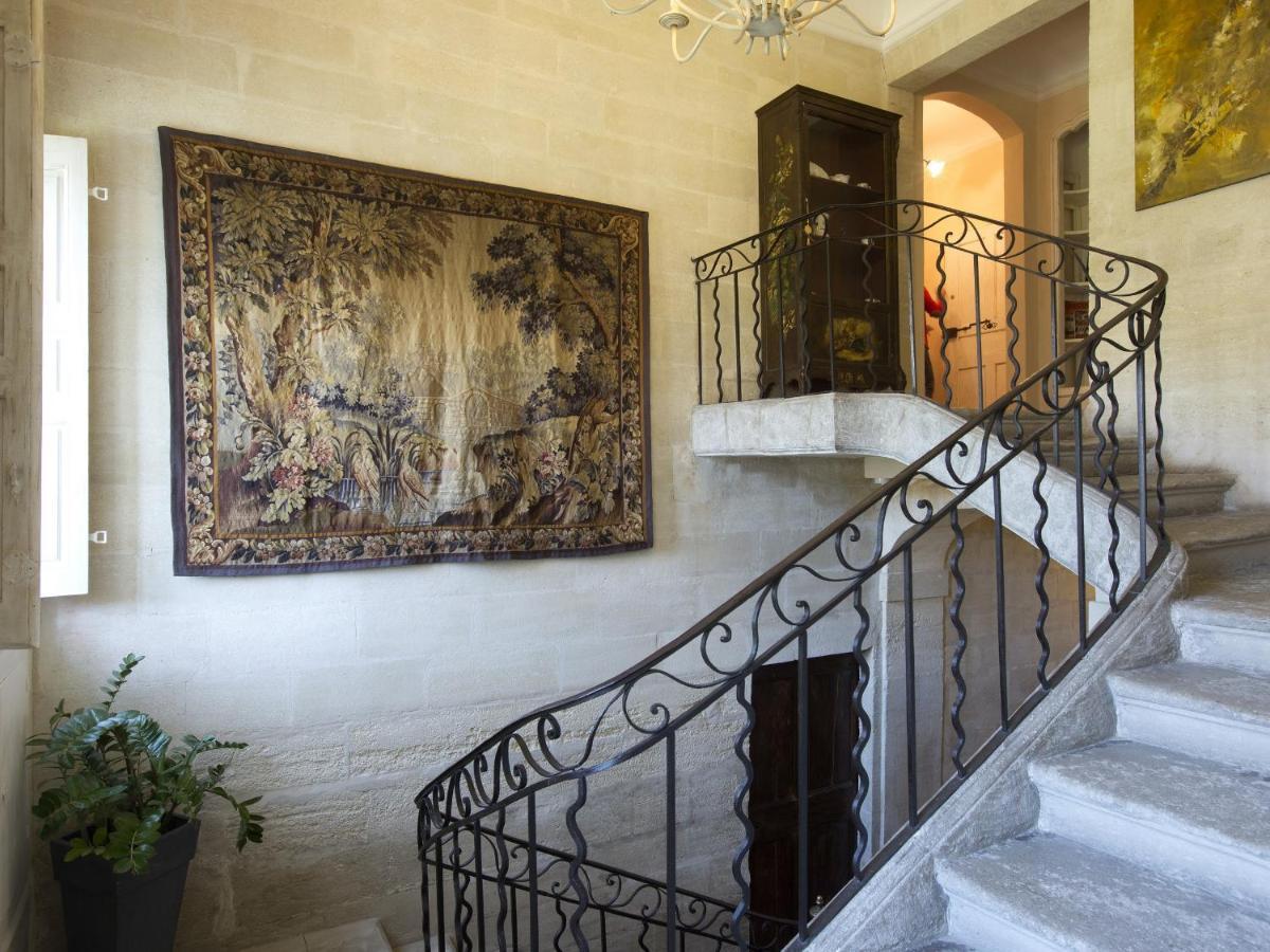 Domaine De Rhodes B&B Αβινιόν Εξωτερικό φωτογραφία