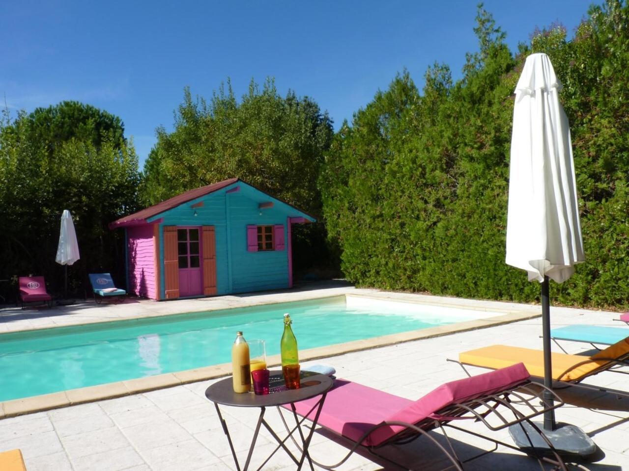 Domaine De Rhodes B&B Αβινιόν Εξωτερικό φωτογραφία