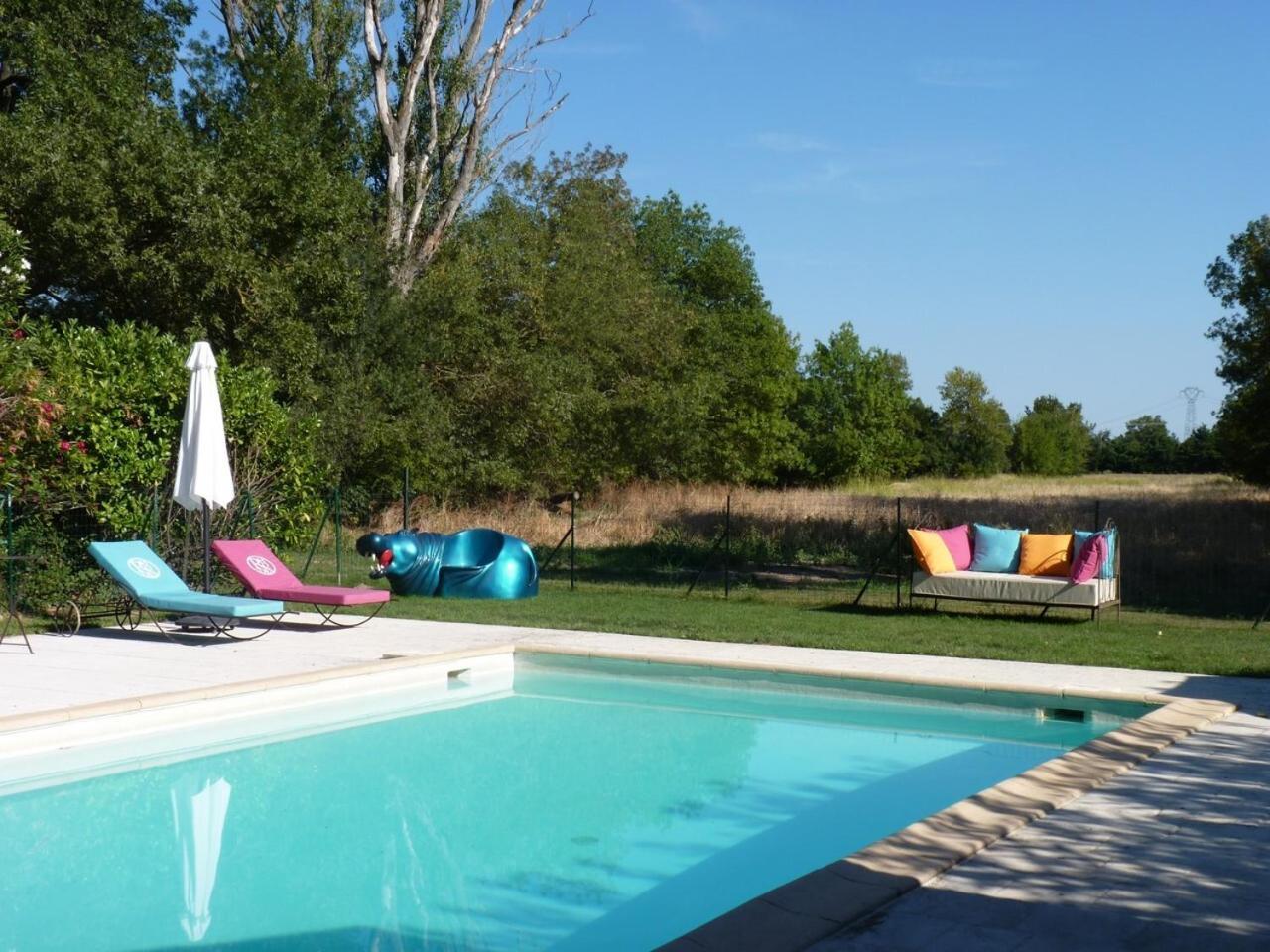 Domaine De Rhodes B&B Αβινιόν Εξωτερικό φωτογραφία