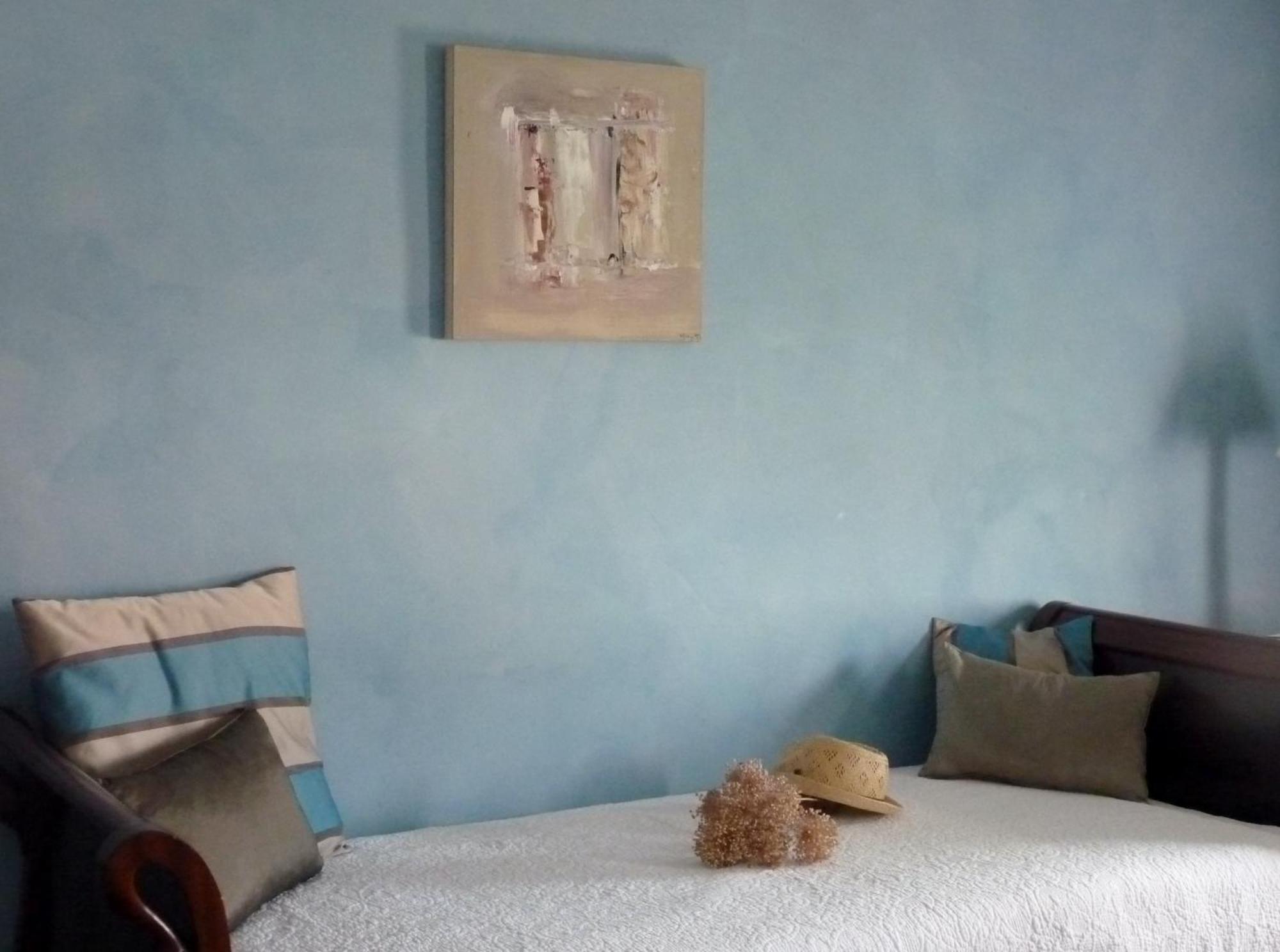 Domaine De Rhodes B&B Αβινιόν Δωμάτιο φωτογραφία