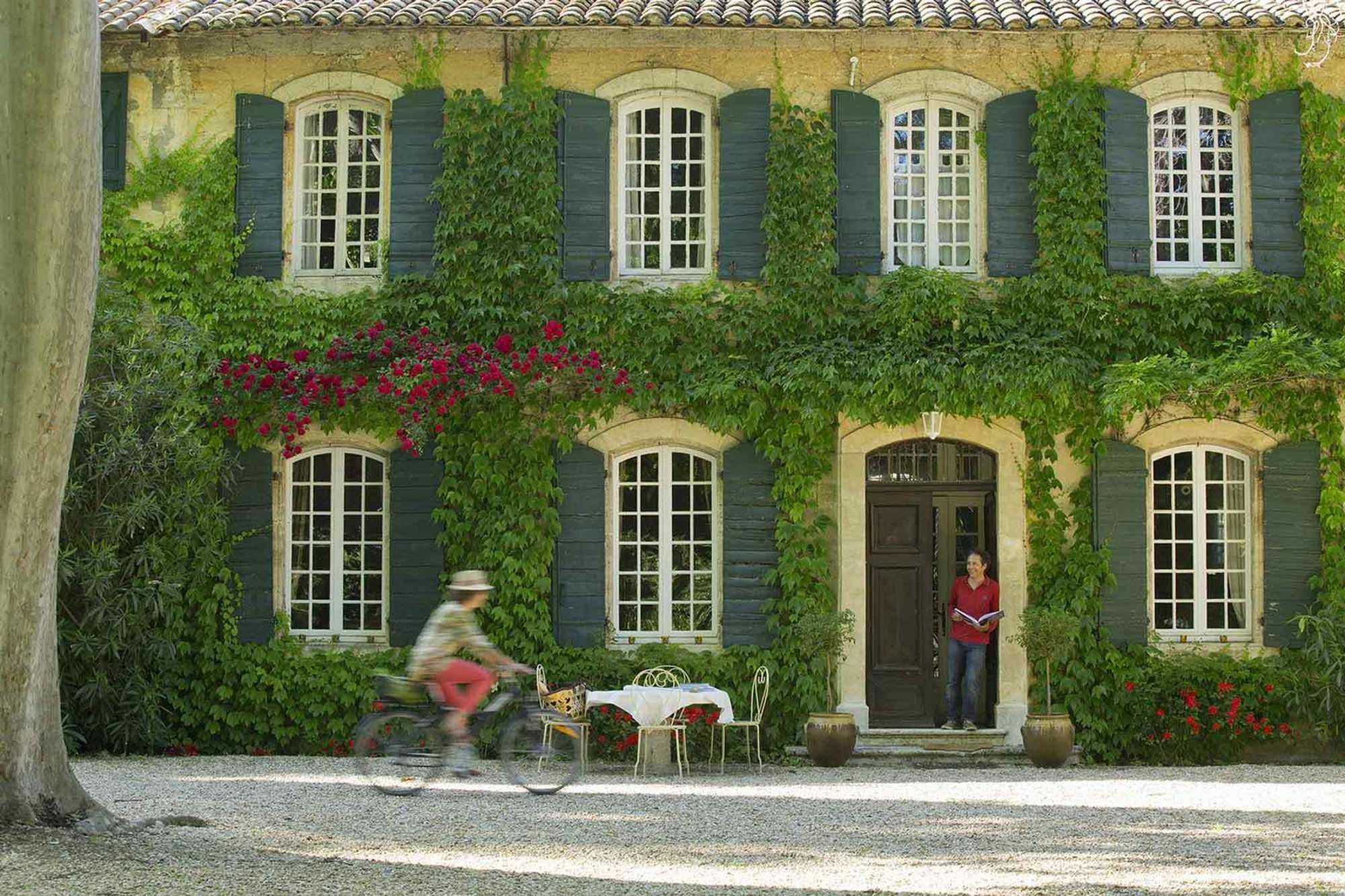Domaine De Rhodes B&B Αβινιόν Εξωτερικό φωτογραφία